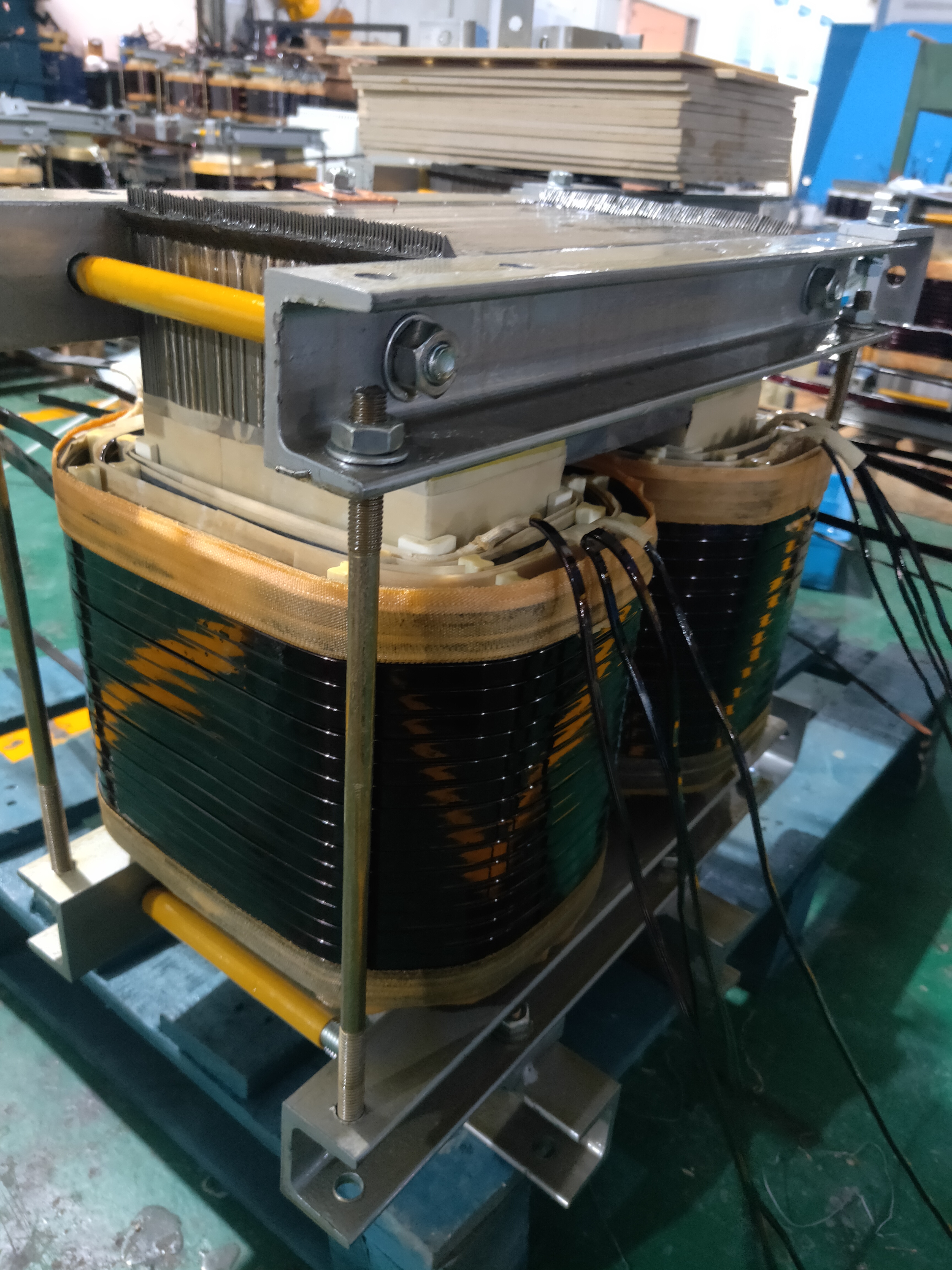 ����׃����